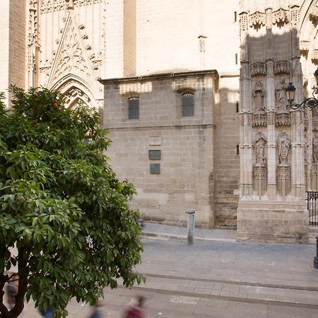 Puerta Catedral Suites Siviglia Camera foto
